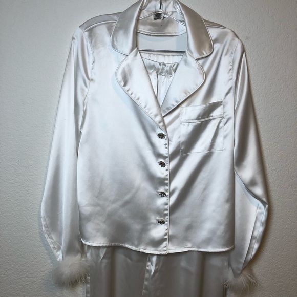 Lulus Dreamiest Delight White Satin Feather Two-Piece Pajama Set Size S - Picture 6 of 14